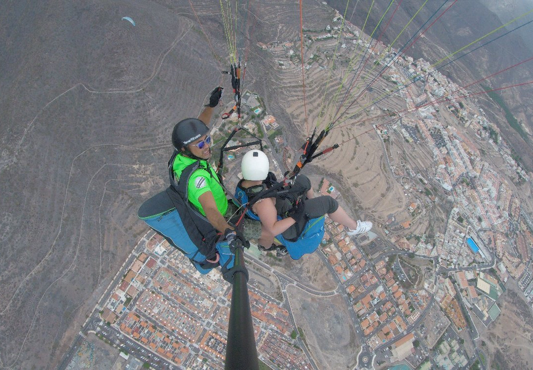 Paragliding Kangaroo Tandem-奥德杰海岸必去景点