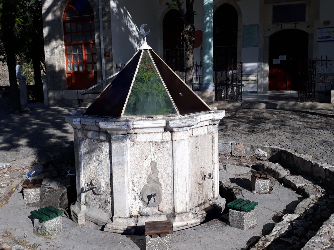 Alaaddin Cami (Uluborlu)-Isparta必去景点