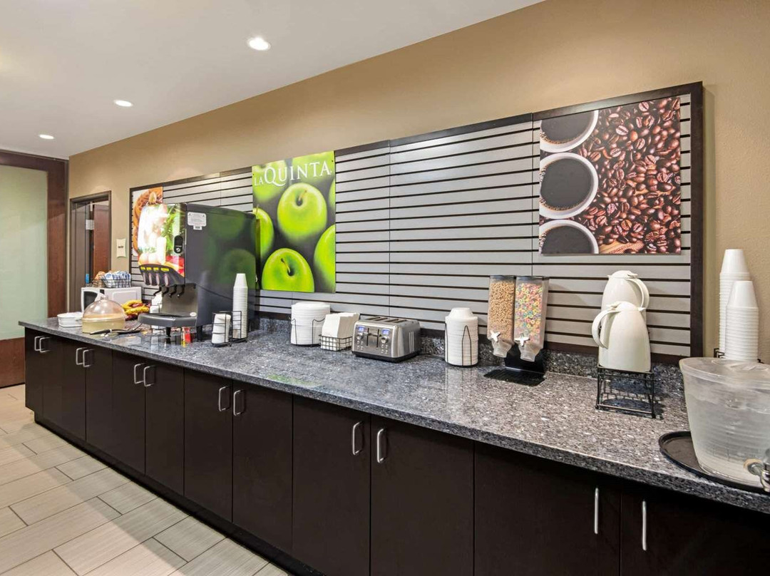 La Quinta Inn & Suites By Wyndham Durant主图