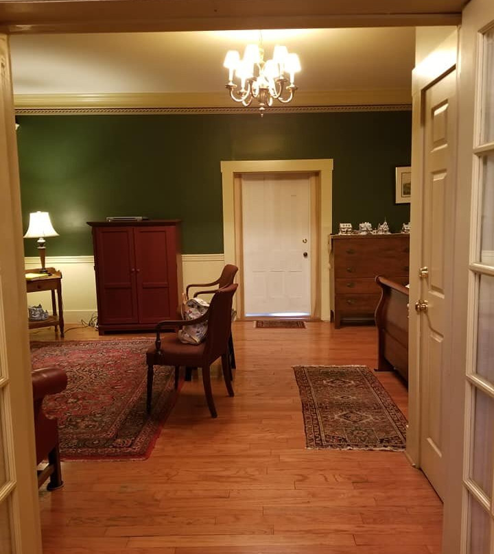 Emma's Bed and Breakfast主图