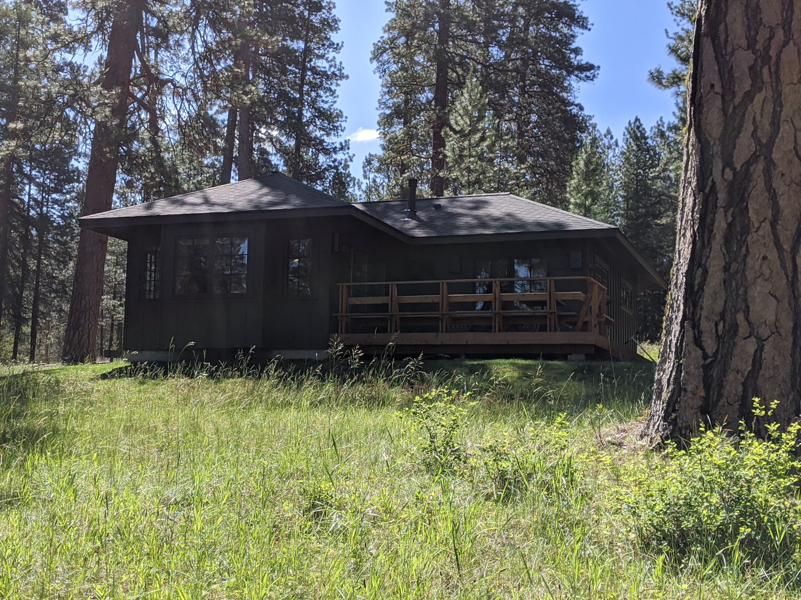 House on Metolius-浴室