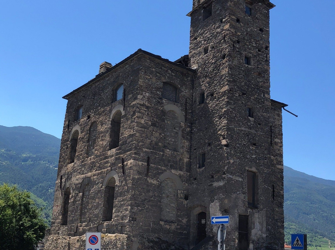 Torre del Lebbroso-奥斯塔必去景点
