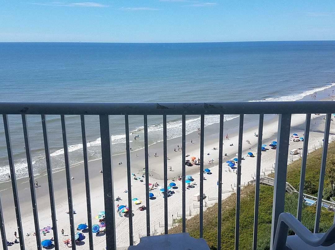 海滨度假酒店主图