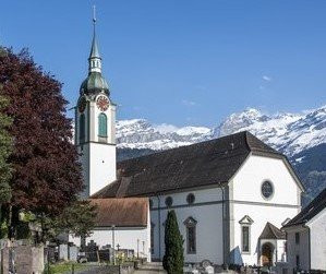 Pfarrkirche St. Martin-Altdorf必去景点