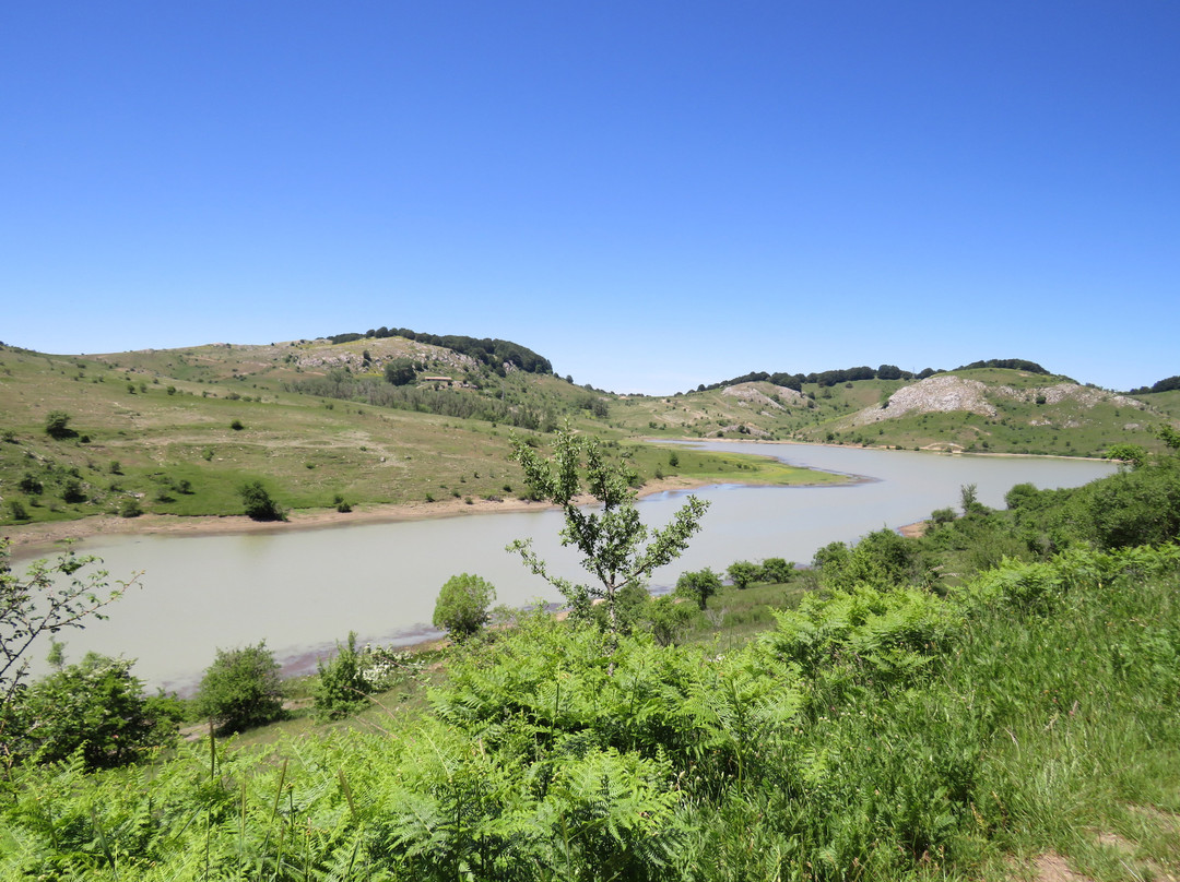 Lago Trearie-Randazzo必去景点