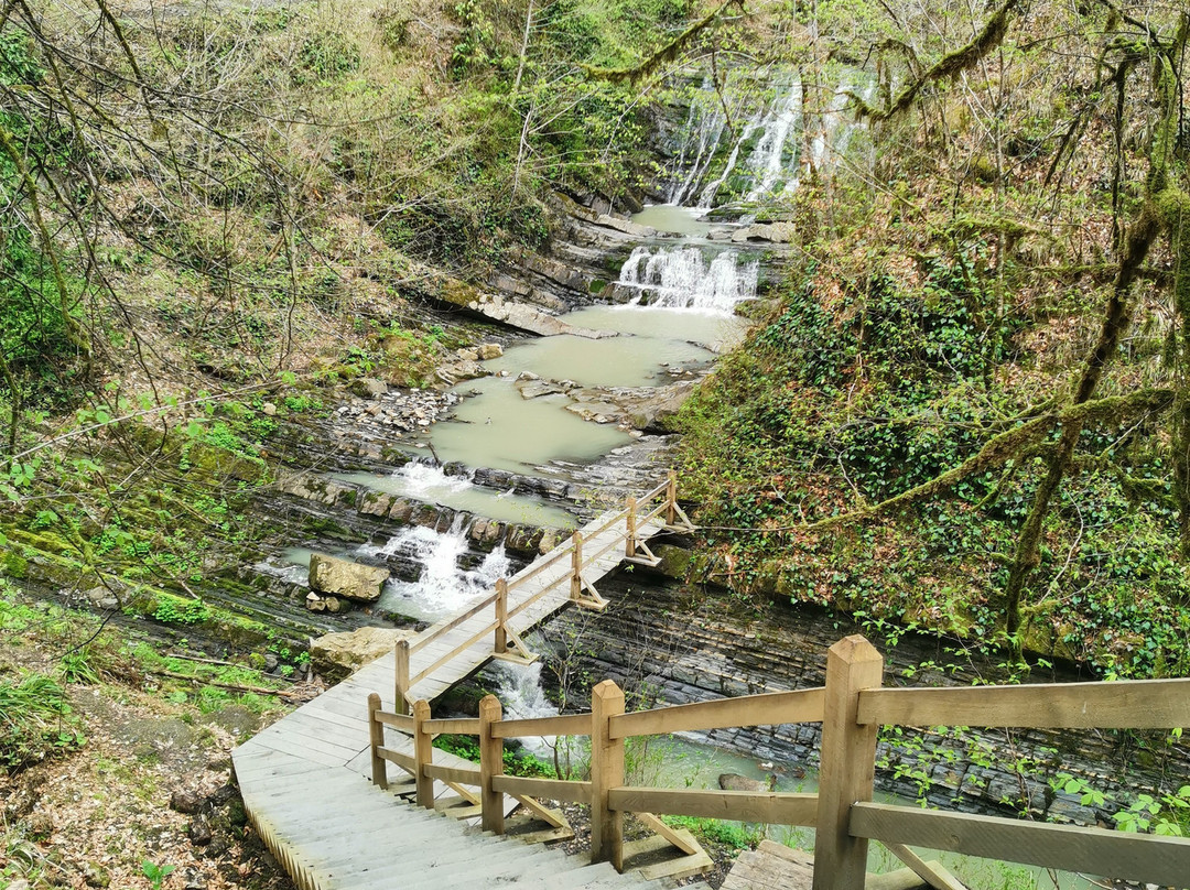 Zmeykovskiye Waterfalls-索契必去景点