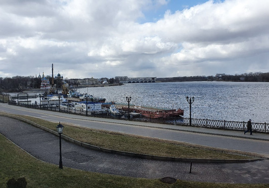 AZIMUT Hotel Uglich主图