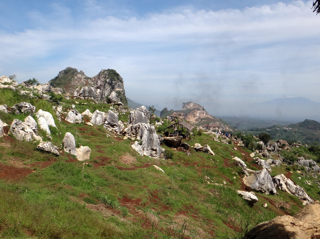 HIGHLIGHT TOURS AND TRAVEL-万隆必去景点