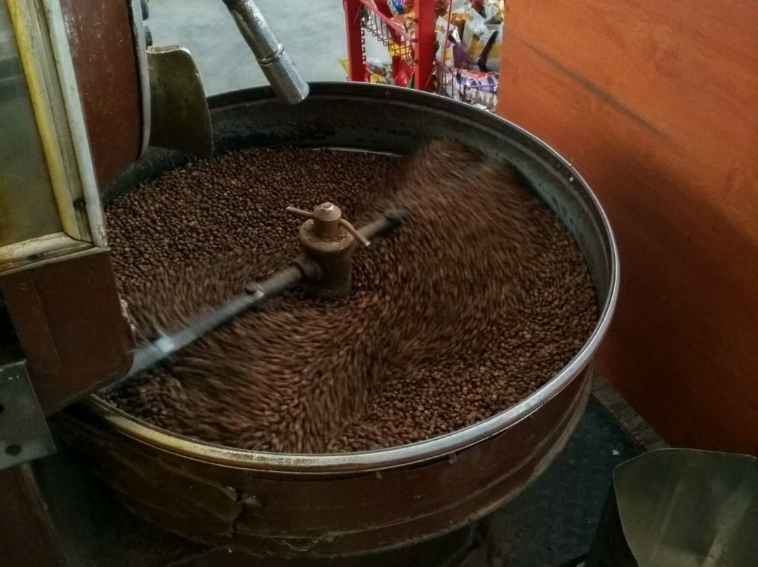 Kalamata Farmer's Market-卡拉马塔必去景点