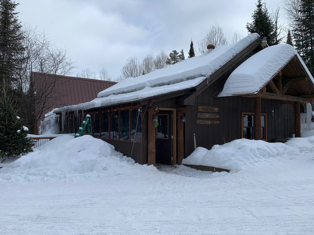 Gunflint Pines Resort & Campgrounds主图