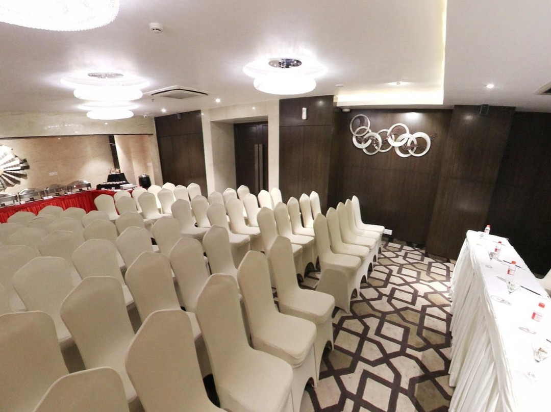 Urban Hermitage主图