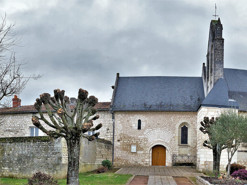 Eglise Saint-Martin-Roiffe必去景点