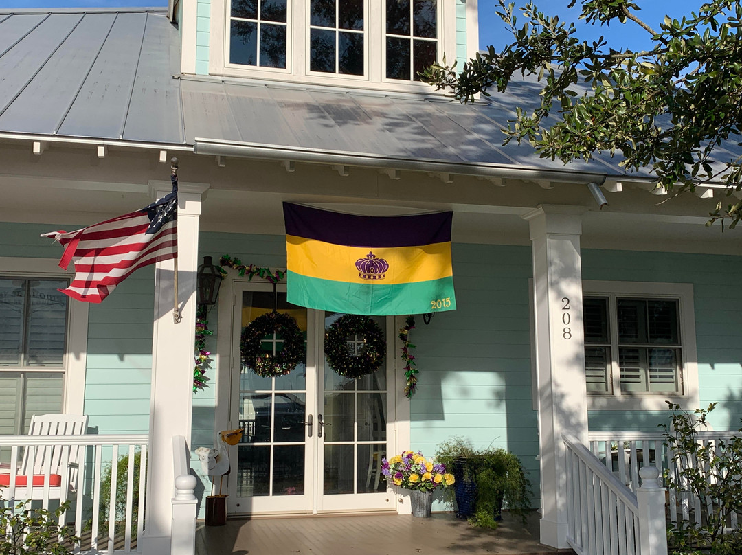 Bay Town Inn Bed & Breakfast主图