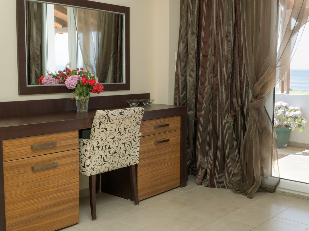 萨摩瑟拉奇田园酒店主图