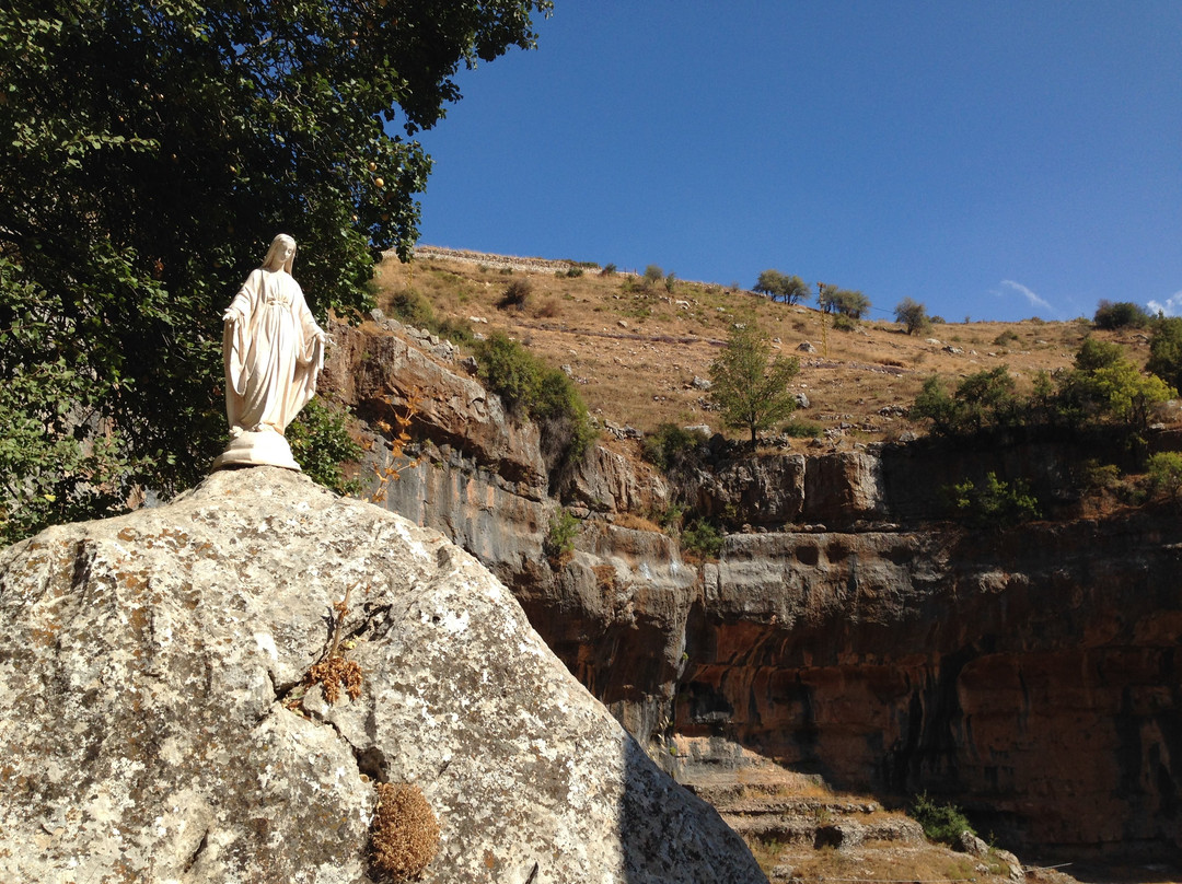 Baatara Pothole-Tannourine必去景点