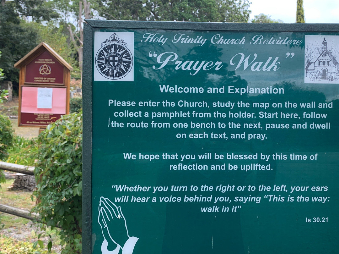 Holy Trinity Church-克尼斯纳必去景点