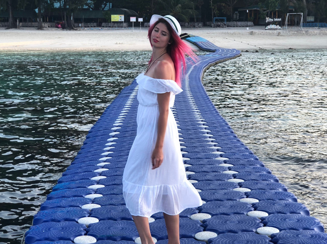 珊瑚岛度假村主图