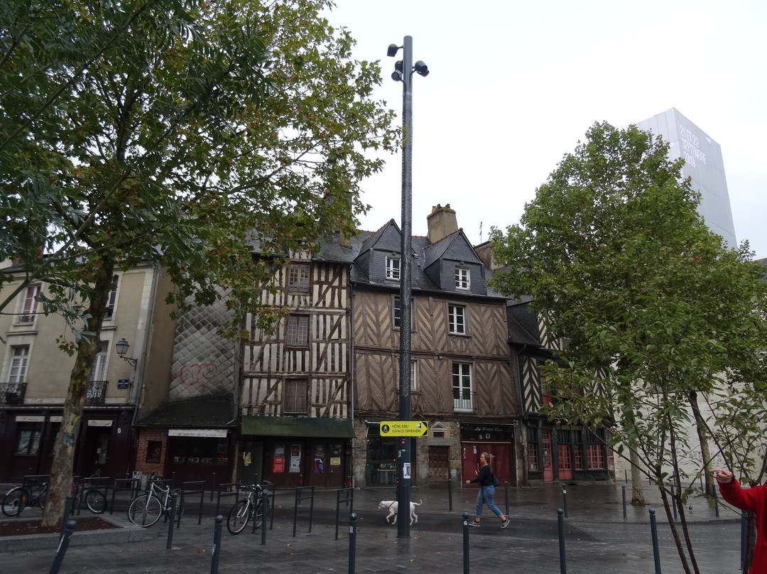 Place Sainte-Anne-雷恩必去景点