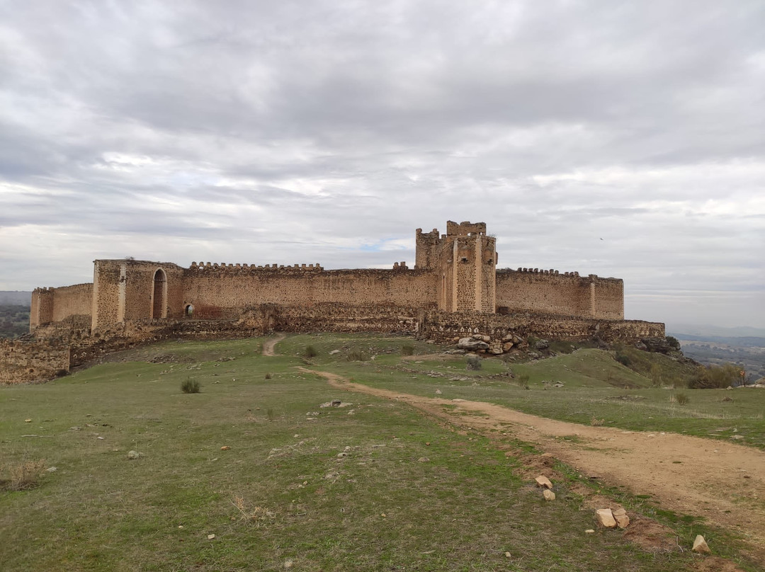 Castillo de Montalban景点图片