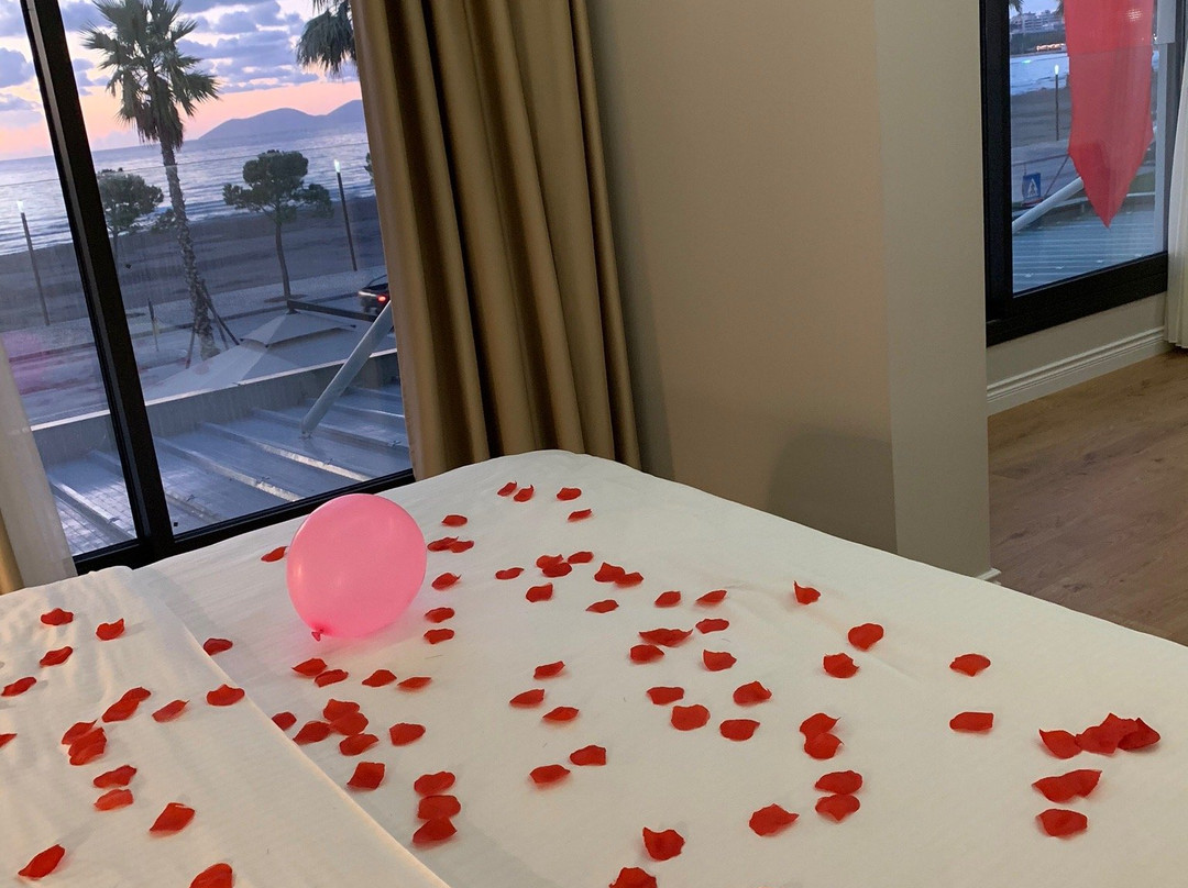 Marina Premium Hotel主图