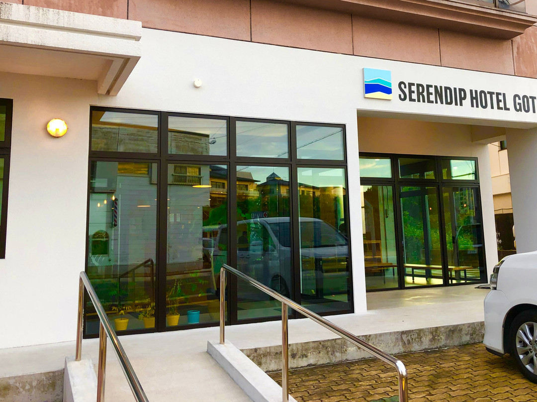 Serendip Hotel Goto主图