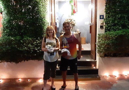 德坎万酒店主图