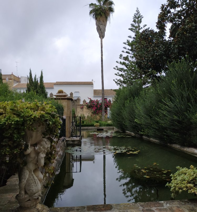 Castillo-Palacio de los Ribera景点图片