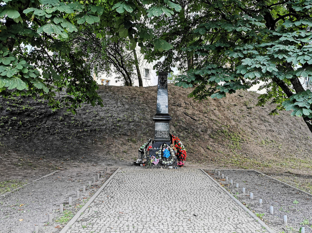 Monument to Fallen Jewish People on March 2, 1942-明斯克必去景点