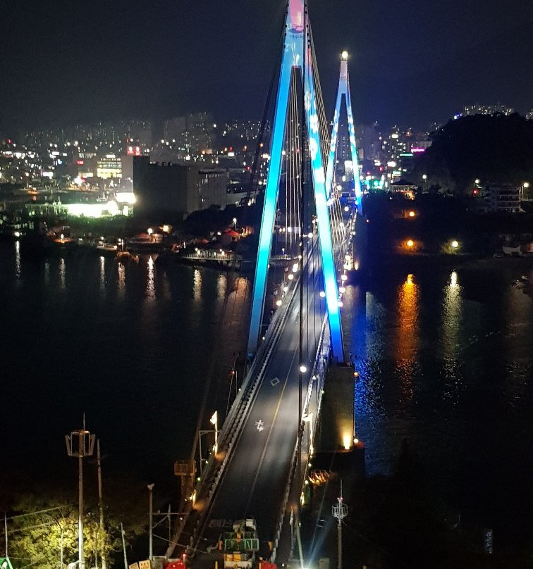 Dolsan Bridge-丽水市必去景点