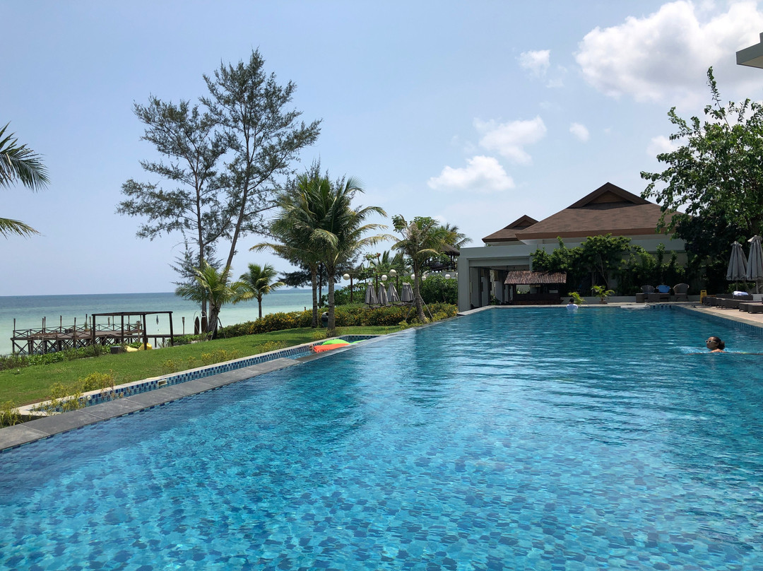 Santika Premiere Beach Resort Belitung主图