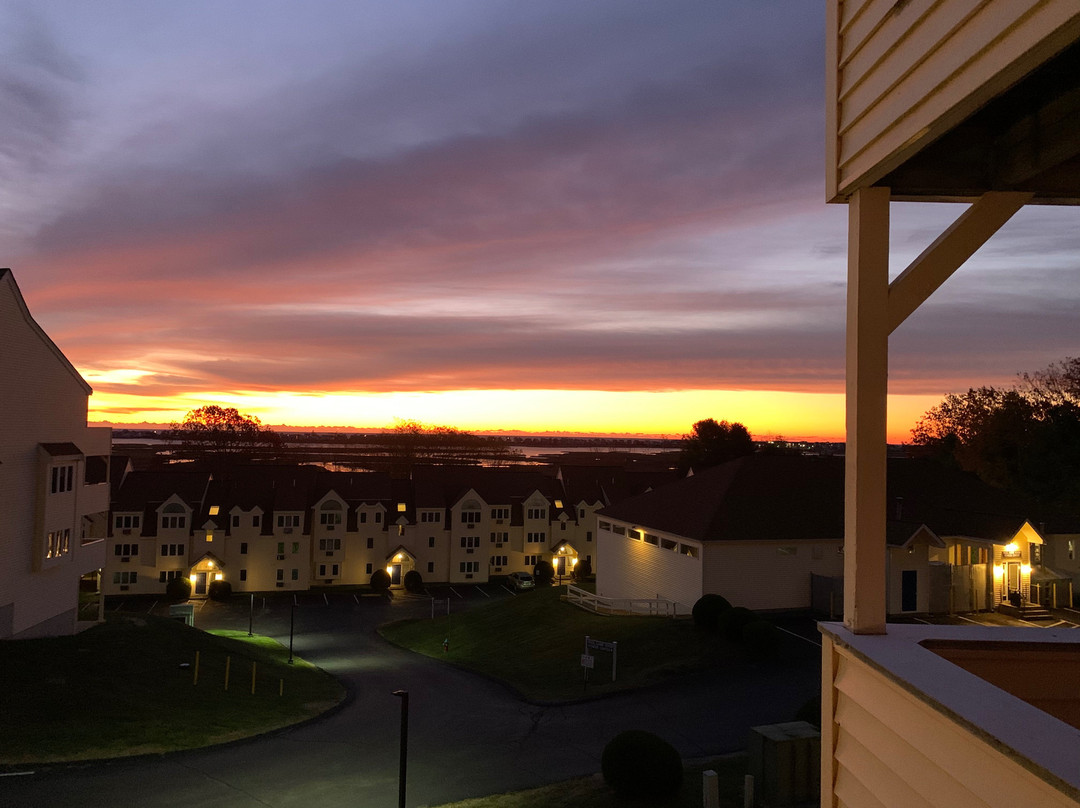 Village By The Sea主图