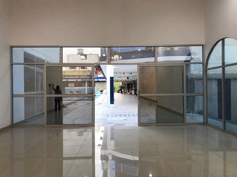 Santa Maria Prince主图