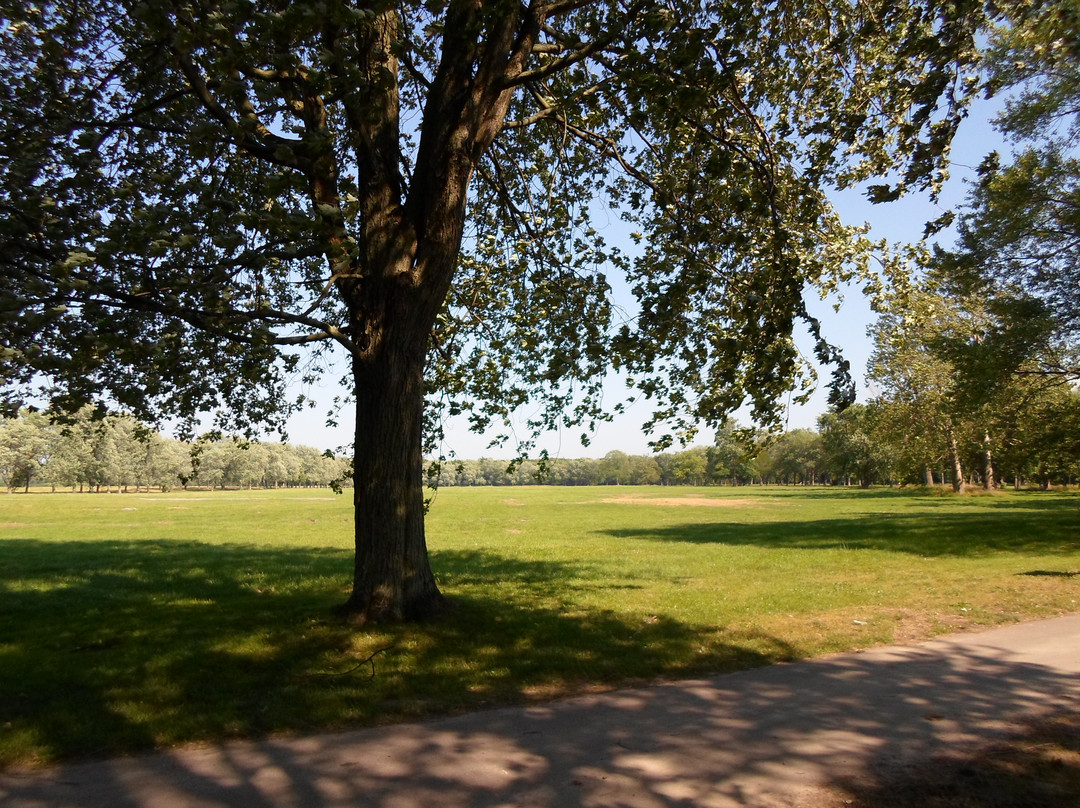 Butler's Barracks National Historic Site-滨湖尼亚加拉必去景点