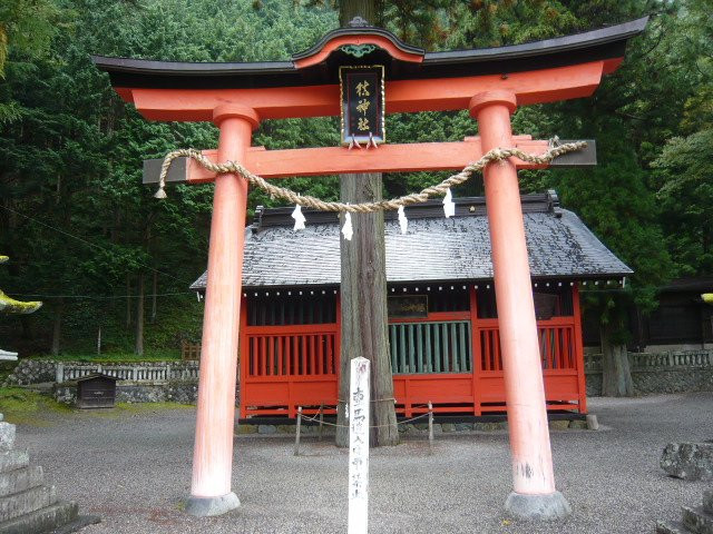 Shizume Shrine-盐尻市必去景点