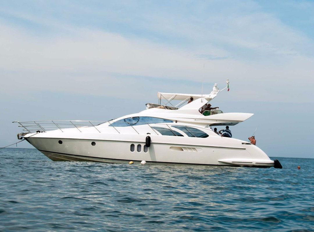 Starboard Yachts-瓦拉塔港必去景点