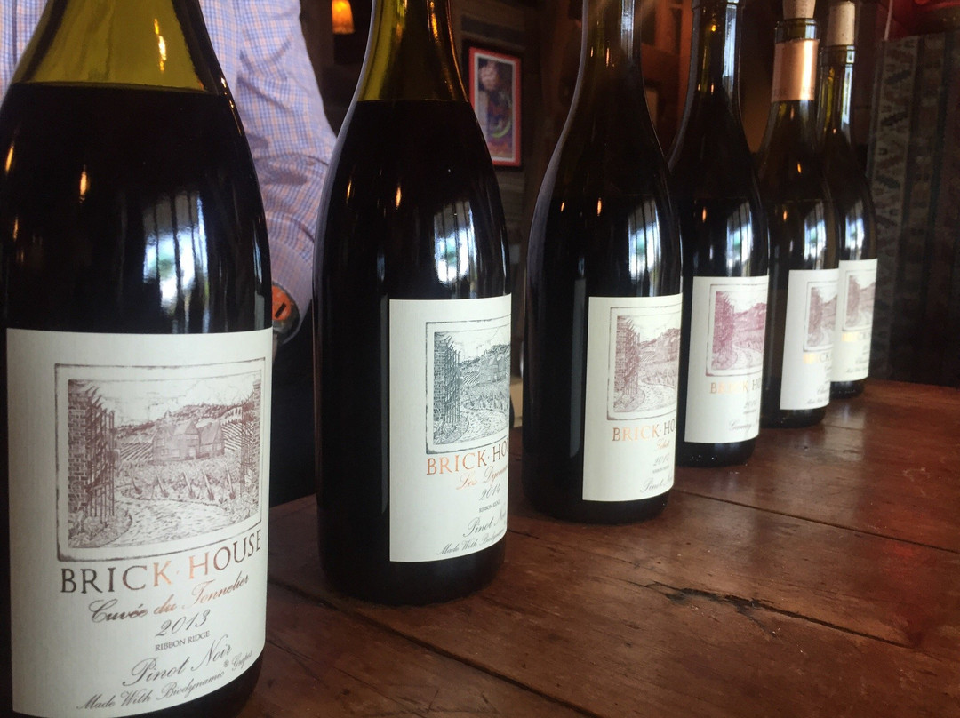 Brick House Winery景点图片