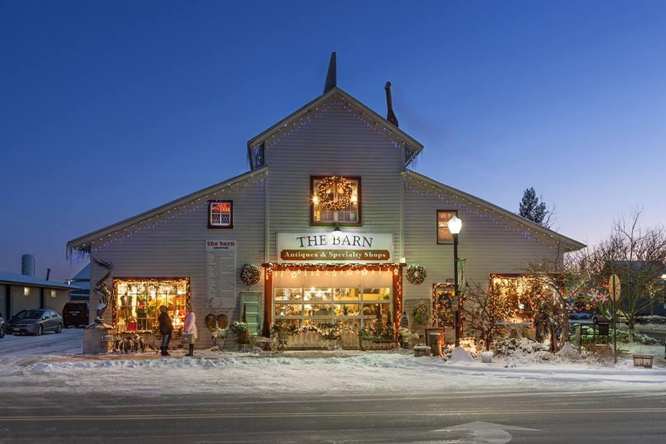 Franktown旅游景点-The Barn Antiques and Specialty Shops
