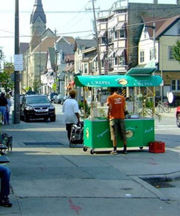 E Brady Street景点门票图片