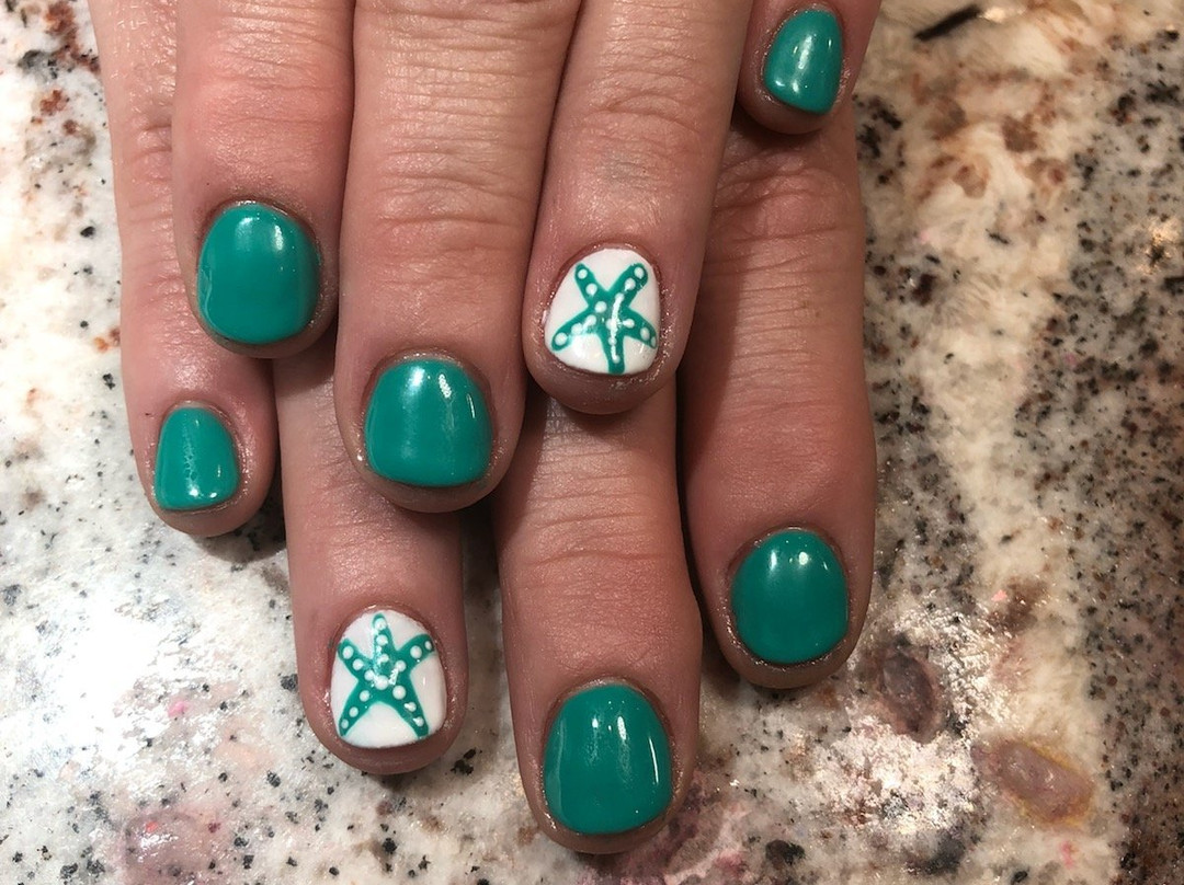 Lavish Nail Spa-Suffolk必去景点