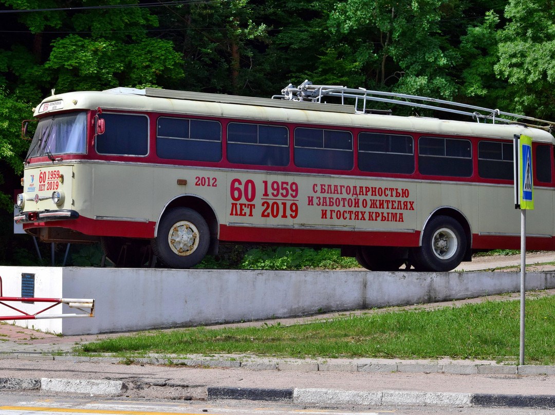 Monument to the Crimean Trolleybus景点图片