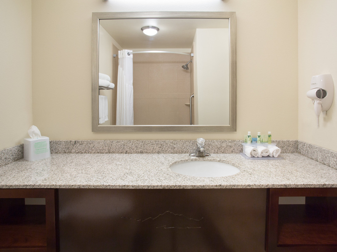 Holiday Inn Express & Suites Glendive By IHG主图