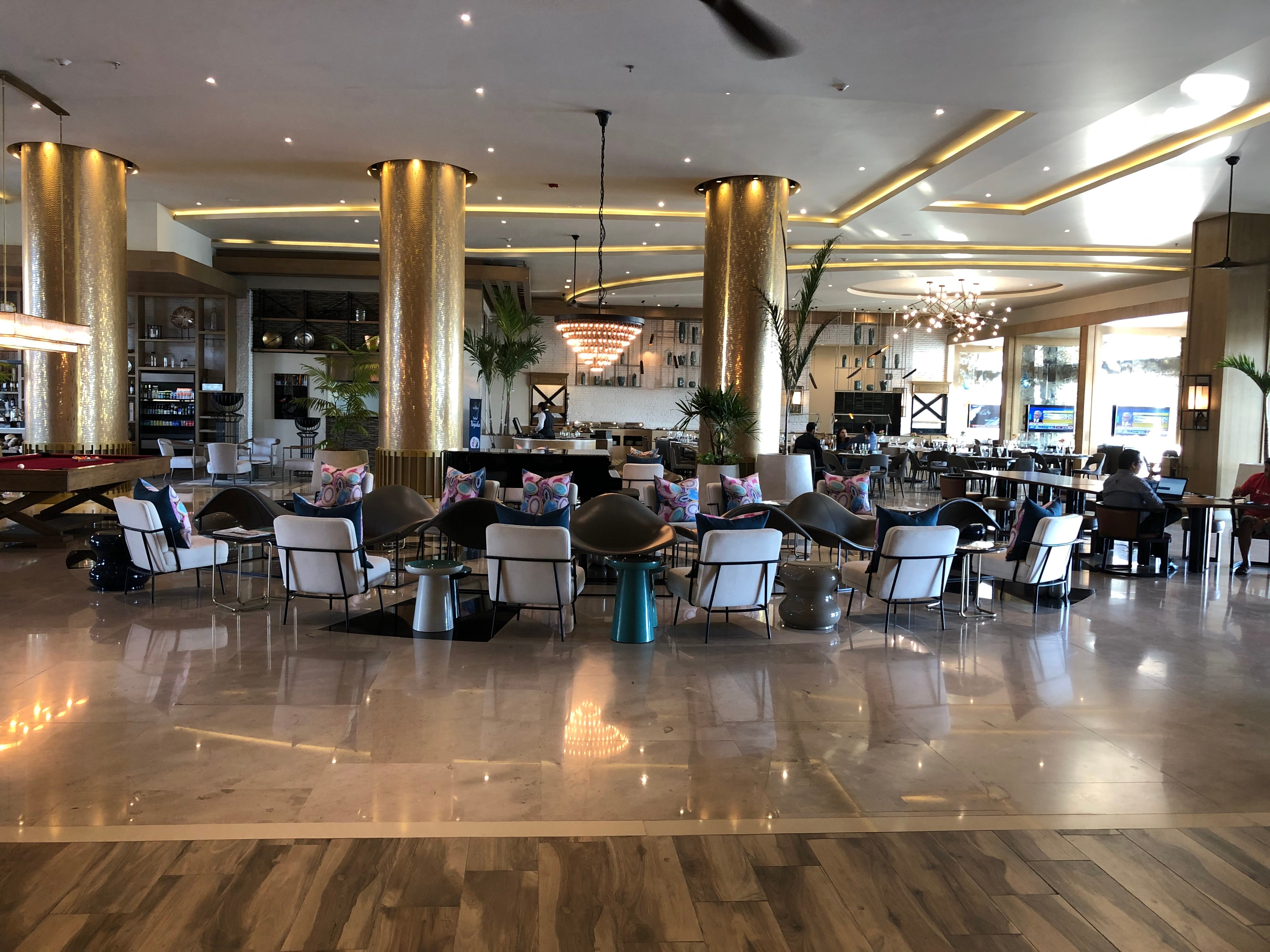 Torre Lucerna Hotel Ensenada-餐饮