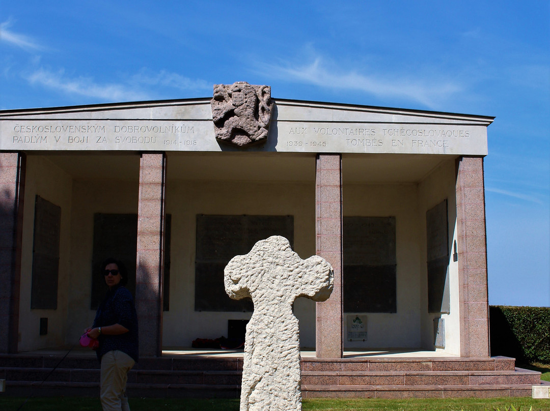 Cimetiere Tchecoslovaque景点图片