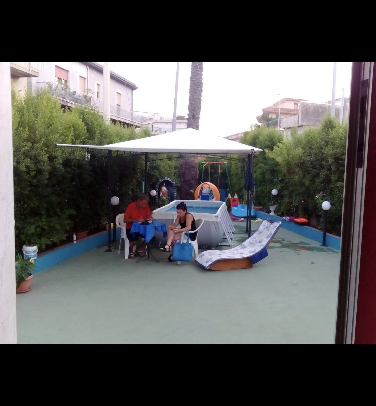 I Delfini Di Casa Paola主图