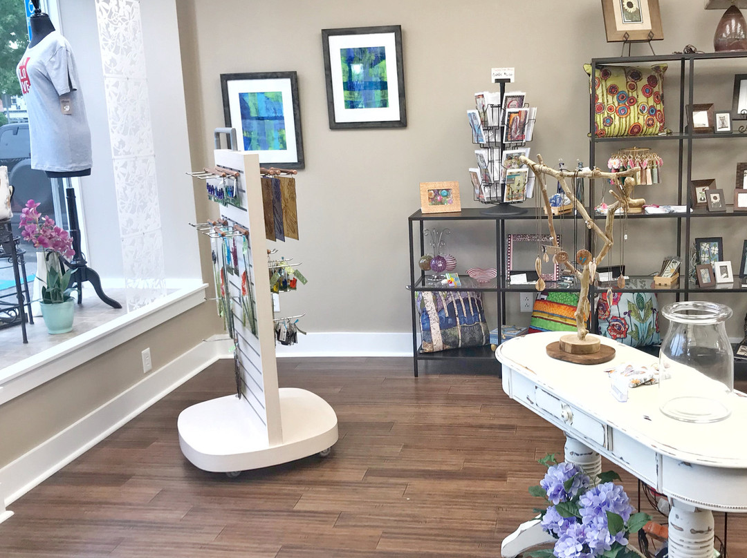 The Sterling Butterfly-Martinsville必去景点