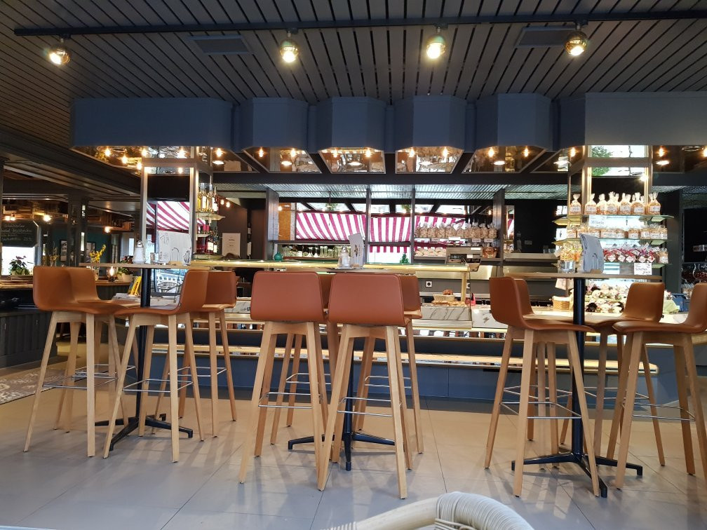 Buck Hotel Restaurant Cafe主图