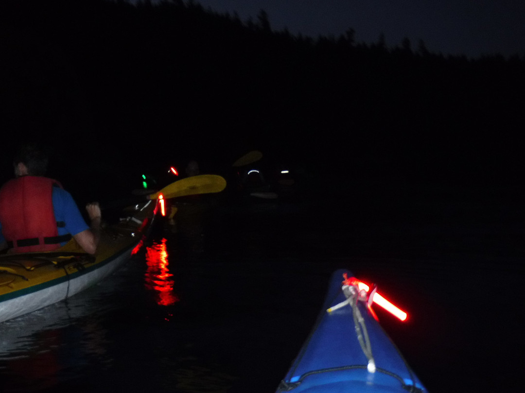 Cortes Kayaks-Mansons Landing必去景点