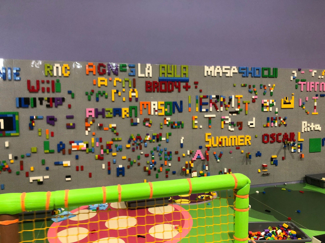 Rainbow Town Play Centre-格伦韦弗利必去景点