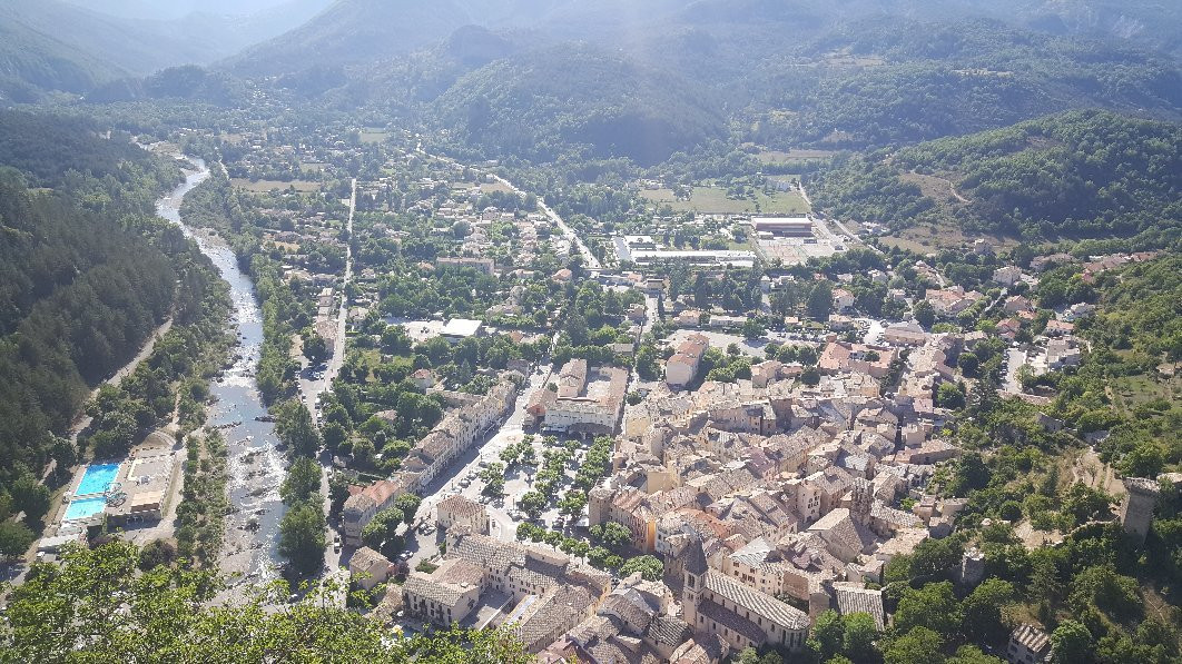 Chapelle Notre Dame du Roc景点图片