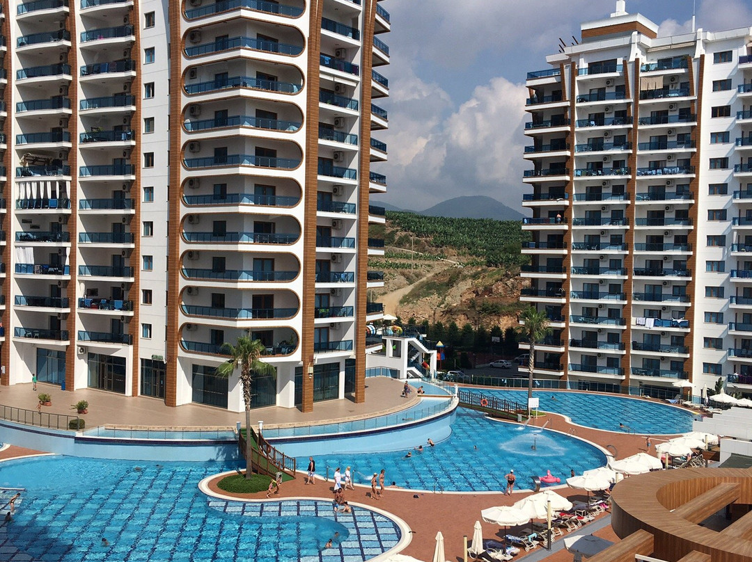 Azura Park Residence主图